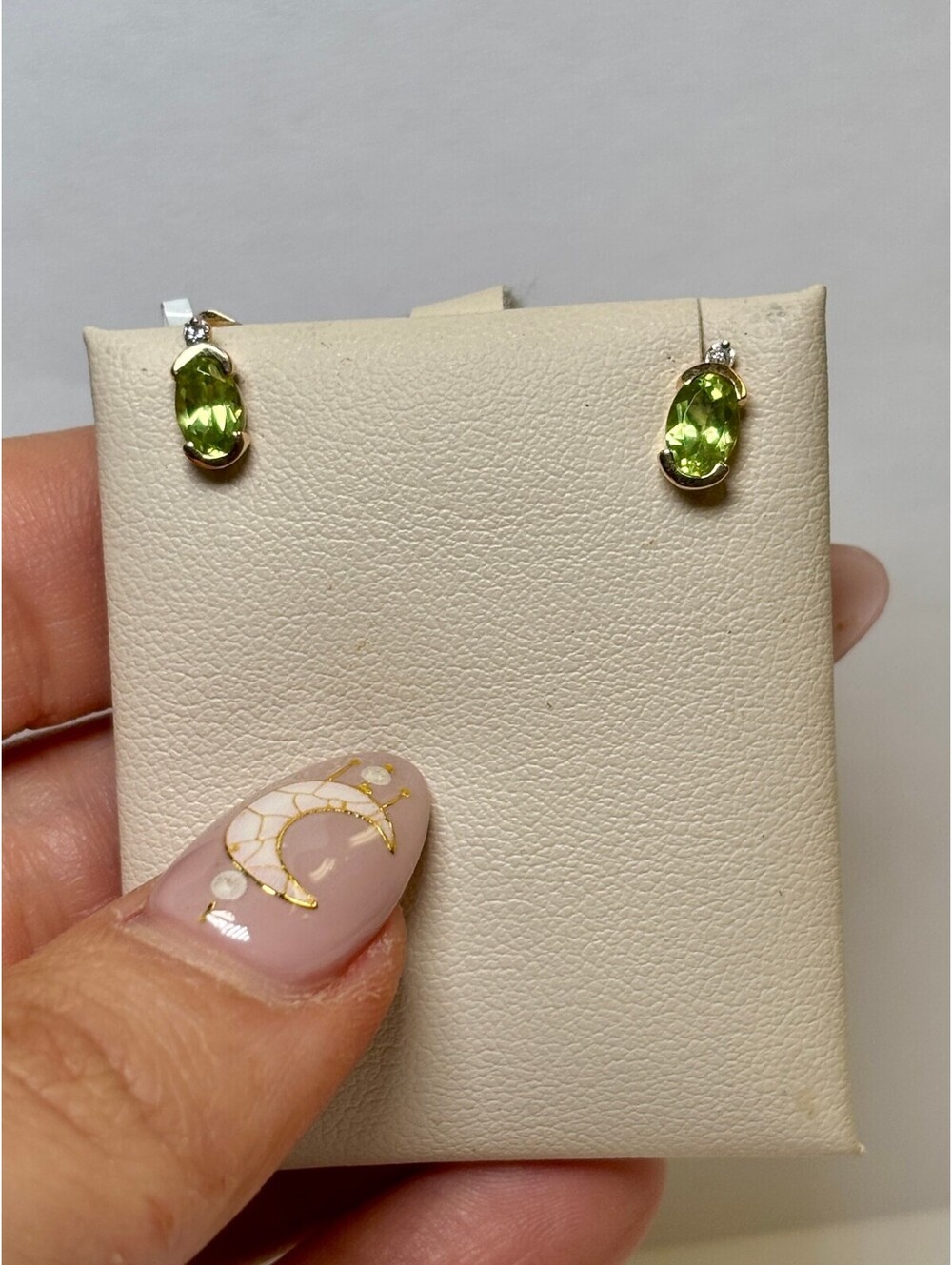 14k Yellow Gold Peridot Earrings